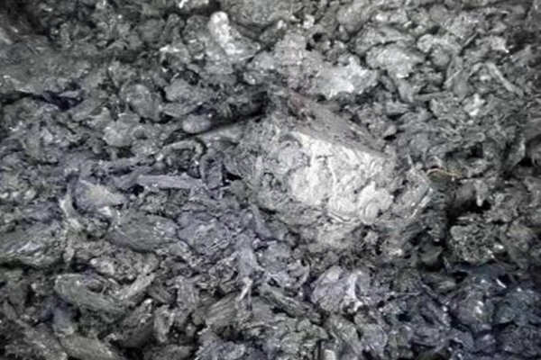 无铅锡灰高价回收服务正在重塑电子制造业的利润空间！